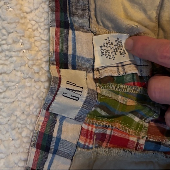 GAP Men's Vintage Patchwork Madras Plaid Shorts - Picture 3 of 5